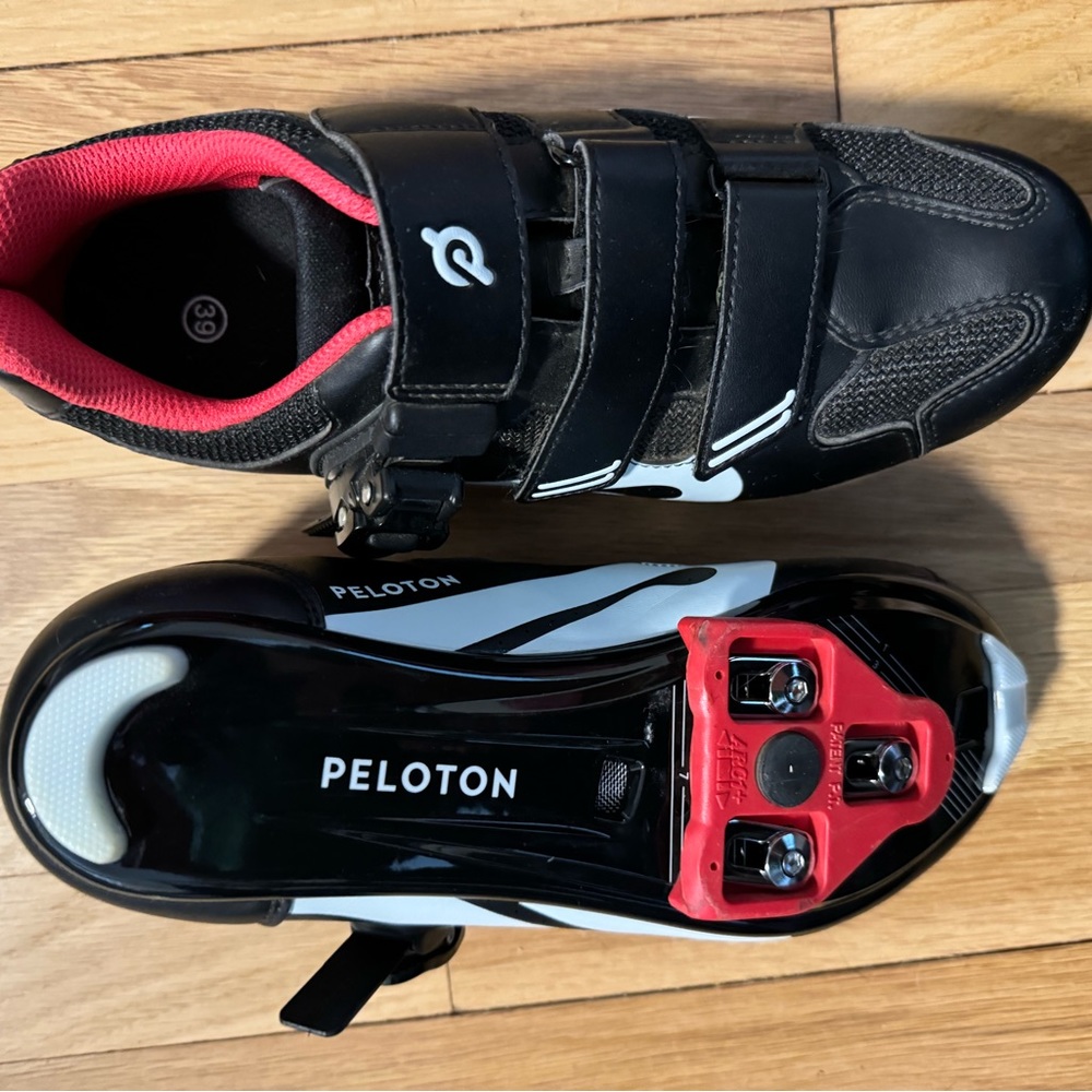 Peloton Cycling Shoes near mint condition*** Women's 39